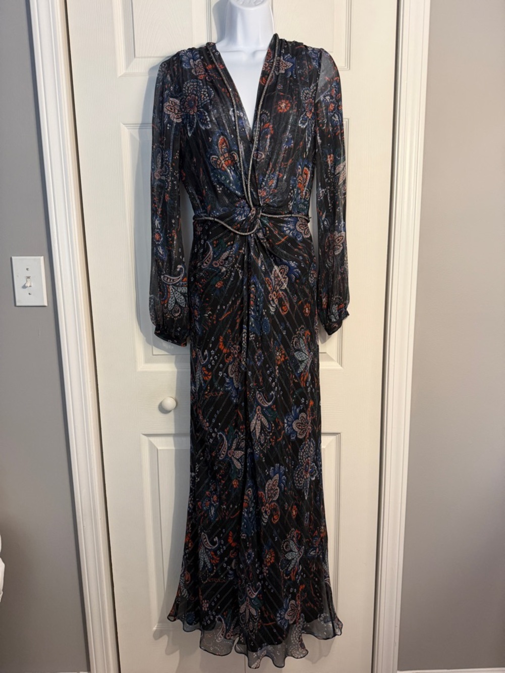 Veronica Beard Kaira Dress long sleeve V neck maxi dress size 2 silk - Picture 2 of 16